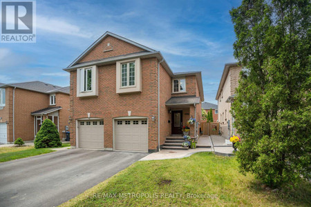 5494 Cosmic Cres, Mississauga, ON L4Z3R8 Photo 1