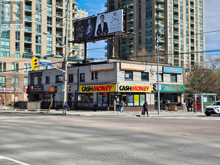 5587 Yonge St, Toronto, ON M2N5S4 Photo 1