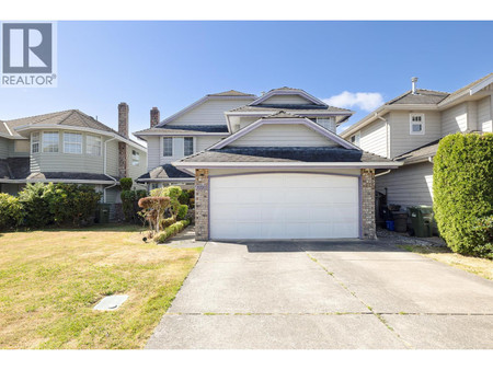 5720 Bouchard Gate