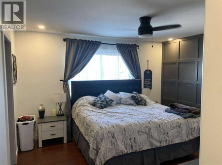 5816 64 Avenueclose