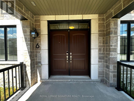 6 1259 Lily Crescent