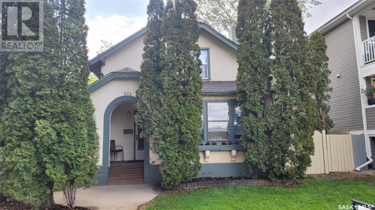 3 Bedroom Residential Home For Sale | 604 Mcpherson Ave | Saskatoon | S7N0X6