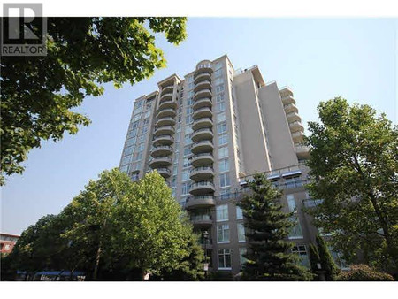 605 7080 St Albans Road, Richmond, BC V6Y4E6 Photo 1