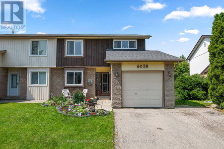 6058 Starfield Crescent