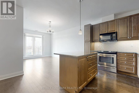 607 15277 Yonge Street