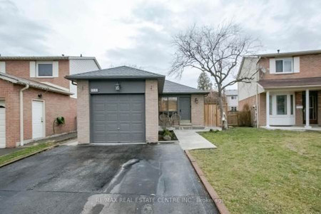 6089 Fullerton Cres, Mississauga, ON L5N3A3 Photo 1