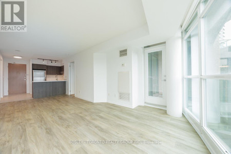610 219 Fort York Boulevard