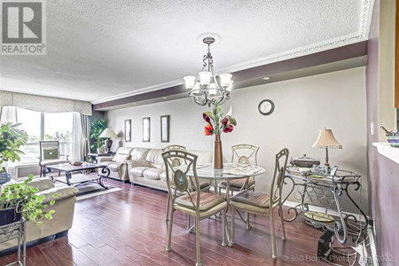 Living room - 610 480 Mclevin Ave, Toronto, ON M1B5N9 Photo 1