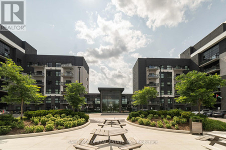630 102 Grovewood Common