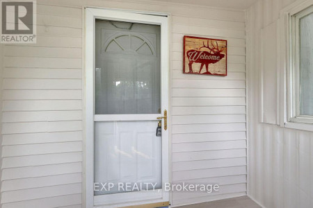64 Vanier Road