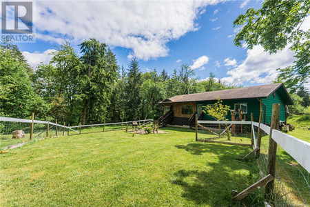 Laundry room - 6557 North Rd, Duncan, BC V6L6K9 Photo 1