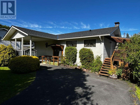 6965 Nahwitti Ave