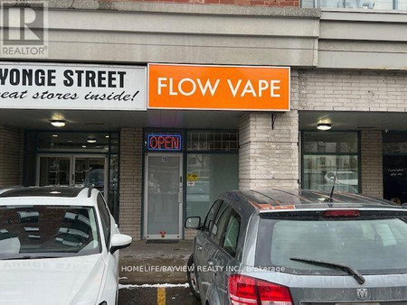 7 D 7398 Yonge Street
