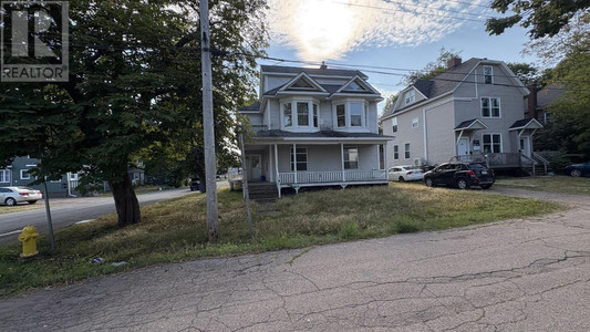 7 Davison Street