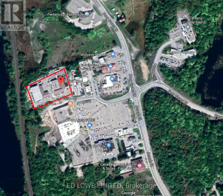 7 Mall Dr, Parry Sound, ON P2A3A9 Photo 1