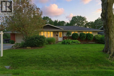 7 Oswald Avenue