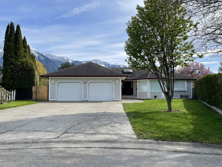 7023 Mulberry Place, Agassiz, BC V0M1A3 Photo 1