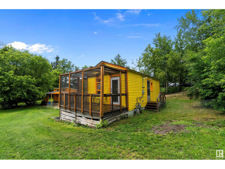 719 Lakeside Dr