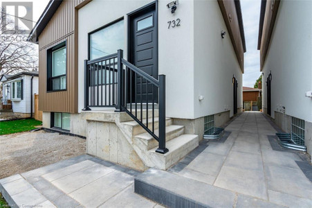 732 Eleventh Avenue Unit B