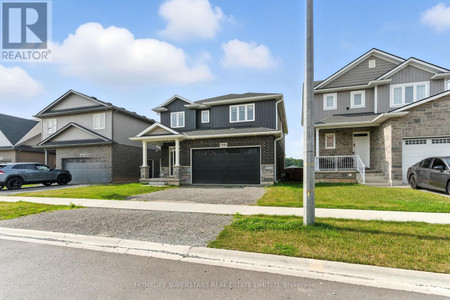 Kitchen - 7394 Sherrilee Crescent, Niagara Falls, ON L2H2Y6 Photo 1