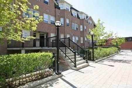 760 Lawrence Ave W 87, Toronto, ON M6A1B8 Photo 1