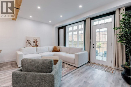 79 Browview Drive