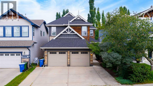 8 Auburn Bay Lane Se
