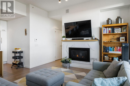 805 4009 Rainbow Hill Lane