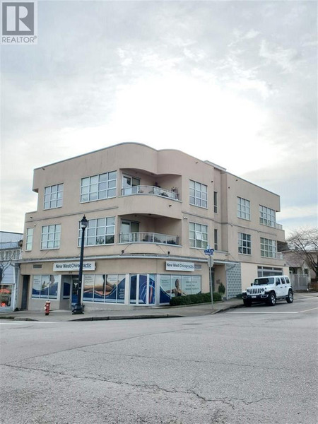 818 Twelfth Street