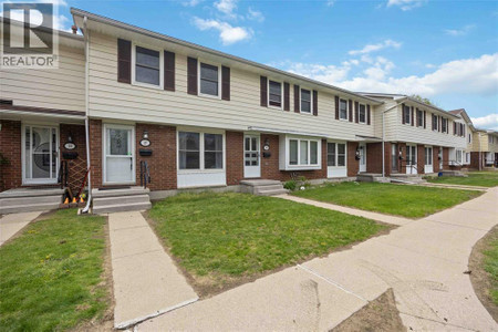 825 Exmouth Street Unit 27
