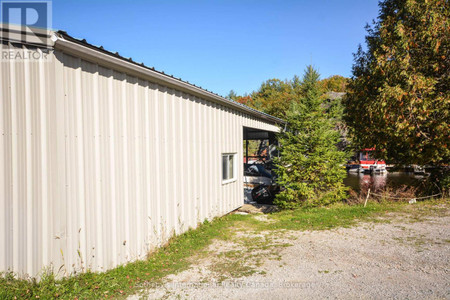 827 Go Home Lake Road
