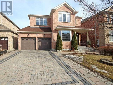 Family room - 85 Filippazzo Rd, Vaughan, ON L4H0M5 Photo 1