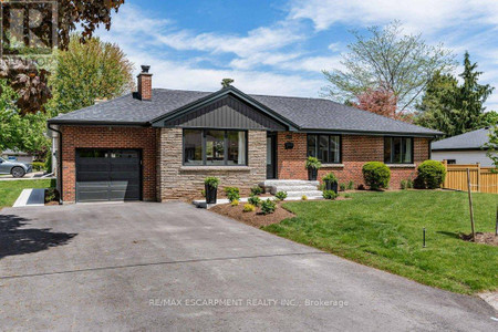 877 Condor Drive