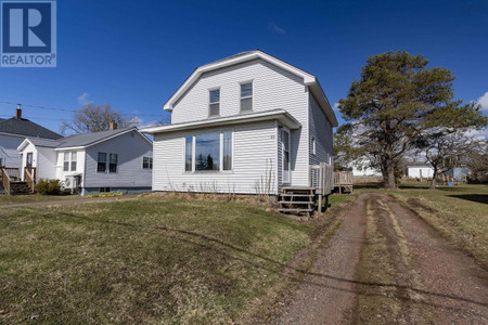 90 Mcfarlane Street