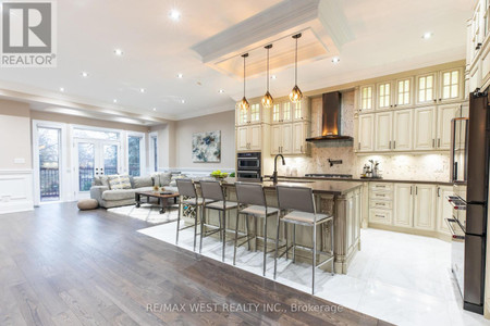 91 B Park Street W