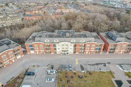 9451 Jane St, Vaughan, ON L6A4H7 Photo 1