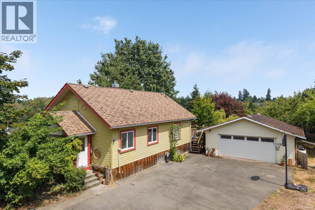 950 Bruce Ave
