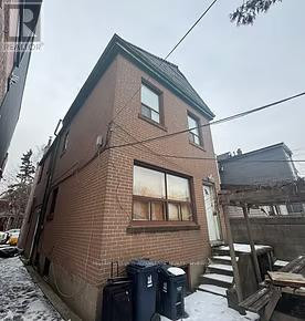 975 Dovercourt Road