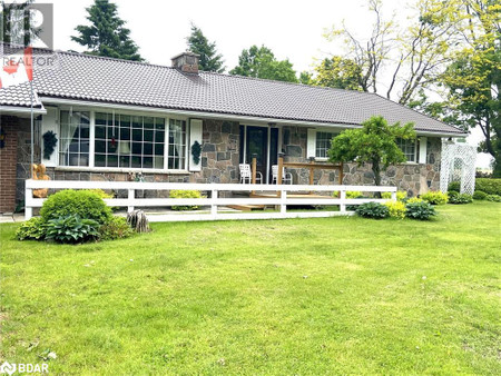 978 15 16 Sideroad E Sideroad E