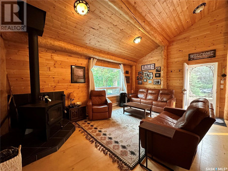 Living room - Meeting Lake Rp Cabin, Meeting Lake, SK S0M2L0 Photo 1