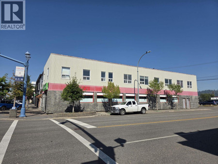 Top Flr 1210 3rd Avenue
