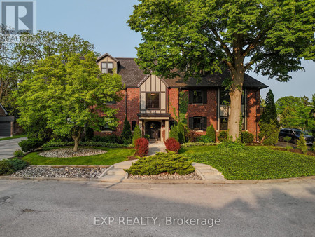 Unit 4 130 Windsor Crescent